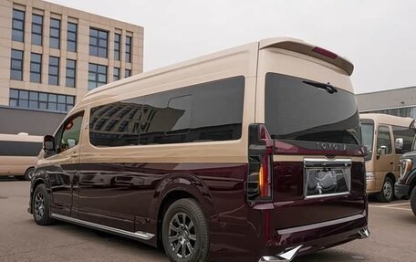 Toyota HiAce H300, 2024 год, 16 200 000 рублей, 5 фотография