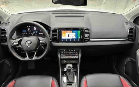 Skoda Karoq I, 2022 год, 2 015 000 рублей, 4 фотография