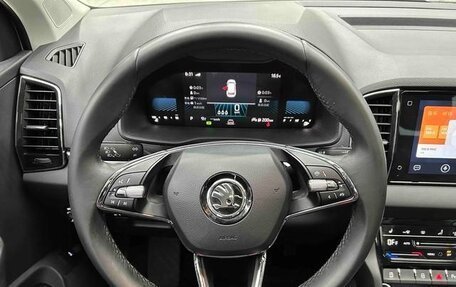 Skoda Karoq I, 2022 год, 2 015 000 рублей, 12 фотография