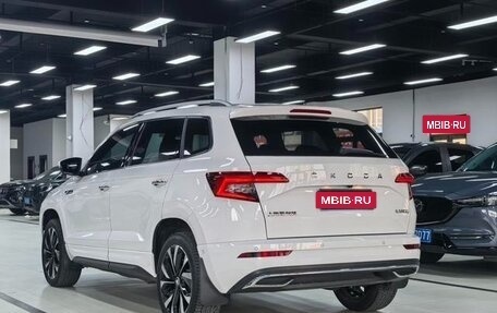 Skoda Karoq I, 2022 год, 2 102 000 рублей, 7 фотография