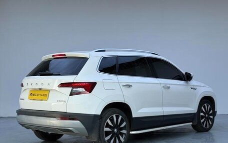Skoda Karoq I, 2023 год, 2 245 000 рублей, 6 фотография