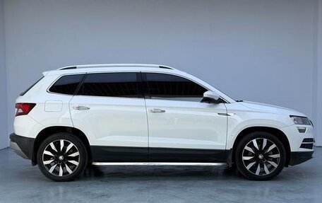 Skoda Karoq I, 2023 год, 2 245 000 рублей, 5 фотография