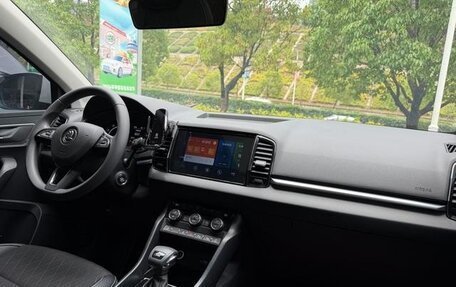 Skoda Karoq I, 2023 год, 2 276 000 рублей, 7 фотография