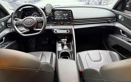Hyundai Elantra, 2023 год, 1 450 550 рублей, 9 фотография