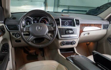 Mercedes-Benz GL-Класс, 2013 год, 3 530 000 рублей, 6 фотография