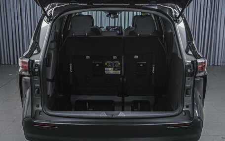 Toyota Sienna, 2021 год, 4 187 000 рублей, 26 фотография