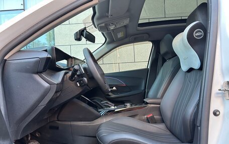 Peugeot 2008 II, 2022 год, 1 150 000 рублей, 14 фотография