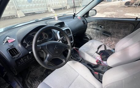 Mitsubishi Carisma I, 2001 год, 80 000 рублей, 5 фотография