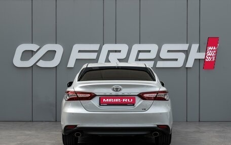 Toyota Camry, 2020 год, 3 170 000 рублей, 4 фотография