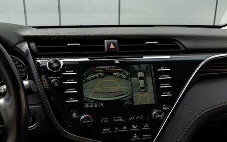 Toyota Camry, 2020 год, 3 170 000 рублей, 13 фотография