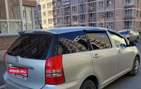 Toyota Wish II, 2003 год, 700 000 рублей, 4 фотография