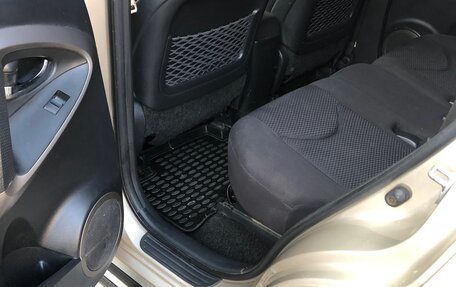 Toyota RAV4, 2007 год, 1 300 000 рублей, 13 фотография