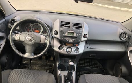 Toyota RAV4, 2007 год, 1 300 000 рублей, 10 фотография