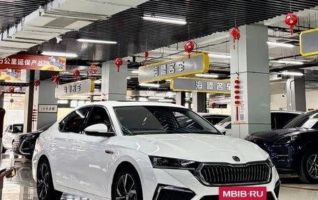 Skoda Octavia IV, 2023 год, 1 750 001 рублей, 3 фотография