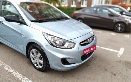 Hyundai Solaris II рестайлинг, 2013 год, 990 000 рублей, 6 фотография