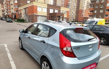 Hyundai Solaris II рестайлинг, 2013 год, 990 000 рублей, 2 фотография