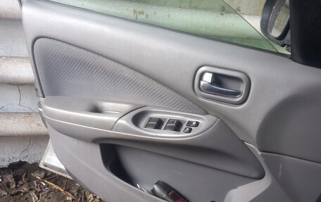Nissan Almera, 2003 год, 400 000 рублей, 13 фотография