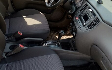 KIA Rio II, 2010 год, 680 000 рублей, 7 фотография