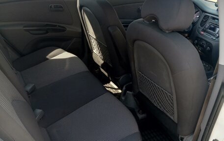 KIA Rio II, 2010 год, 680 000 рублей, 6 фотография