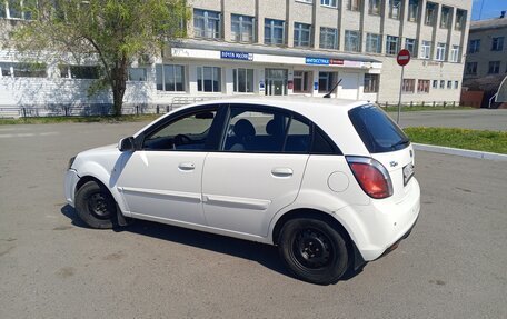KIA Rio II, 2010 год, 680 000 рублей, 4 фотография