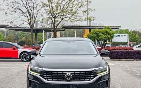 Volkswagen Passat B8 рестайлинг, 2023 год, 2 487 600 рублей, 2 фотография