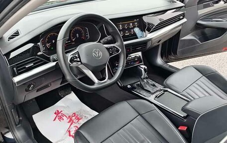 Volkswagen Passat B8 рестайлинг, 2023 год, 2 487 600 рублей, 10 фотография