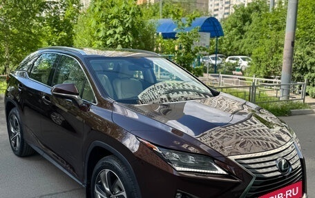 Lexus RX IV рестайлинг, 2017 год, 4 850 000 рублей, 3 фотография