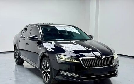 Skoda Superb III рестайлинг, 2023 год, 2 653 344 рублей, 1 фотография