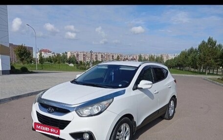 Hyundai ix35 I рестайлинг, 2011 год, 1 080 000 рублей, 1 фотография