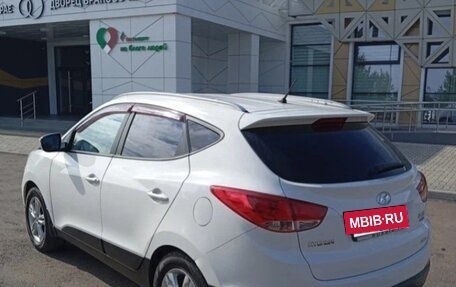 Hyundai ix35 I рестайлинг, 2011 год, 1 080 000 рублей, 2 фотография