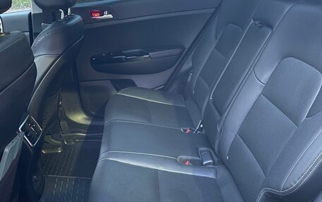 KIA Sportage IV рестайлинг, 2016 год, 2 170 000 рублей, 10 фотография