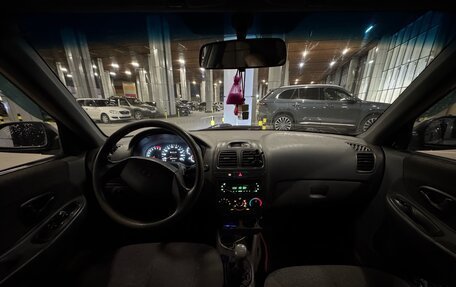 Hyundai Accent II, 2004 год, 189 000 рублей, 7 фотография