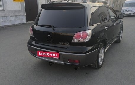Mitsubishi Outlander III рестайлинг 3, 2004 год, 490 000 рублей, 3 фотография