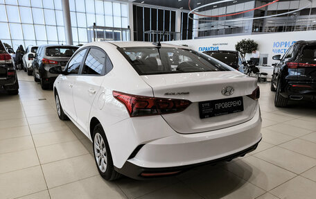 Hyundai Solaris II рестайлинг, 2022 год, 1 580 000 рублей, 8 фотография