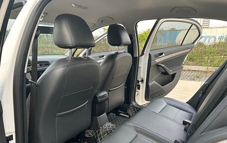 Volkswagen Lavida, 2021 год, 1 020 000 рублей, 10 фотография