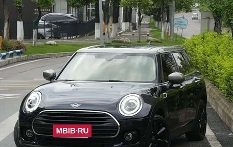 MINI Clubman, 2022 год, 2 190 222 рублей, 3 фотография