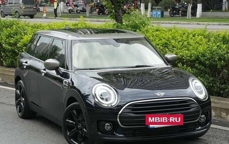 MINI Clubman, 2022 год, 2 190 222 рублей, 2 фотография