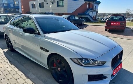 Jaguar XE I рестайлинг, 2015 год, 1 500 000 рублей, 1 фотография