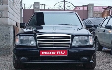 Mercedes-Benz E-Класс, 1995 год, 1 300 000 рублей, 1 фотография