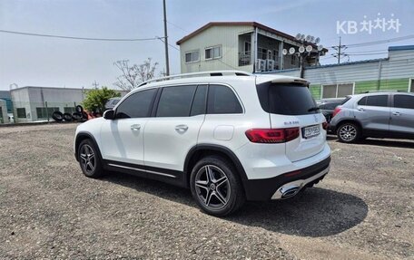 Mercedes-Benz GLB, 2023 год, 2 600 000 рублей, 6 фотография