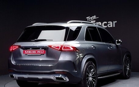 Mercedes-Benz GLE, 2022 год, 8 400 000 рублей, 2 фотография