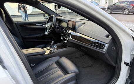 BMW 5 серия, 2018 год, 3 690 000 рублей, 16 фотография