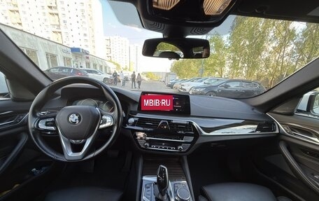 BMW 5 серия, 2018 год, 3 690 000 рублей, 13 фотография