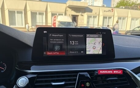 BMW 5 серия, 2018 год, 3 690 000 рублей, 19 фотография