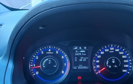 Hyundai i40 I рестайлинг, 2015 год, 900 000 рублей, 3 фотография
