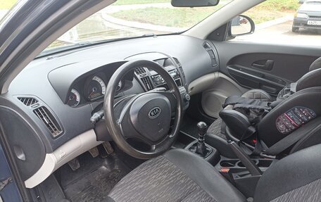 KIA cee'd I рестайлинг, 2009 год, 549 000 рублей, 12 фотография