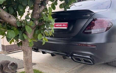Mercedes-Benz E-Класс AMG, 2018 год, 6 800 000 рублей, 4 фотография
