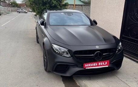 Mercedes-Benz E-Класс AMG, 2018 год, 6 800 000 рублей, 5 фотография