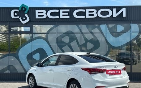 Hyundai Solaris II рестайлинг, 2019 год, 1 397 000 рублей, 3 фотография