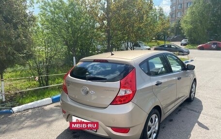 Hyundai Solaris II рестайлинг, 2012 год, 655 000 рублей, 4 фотография